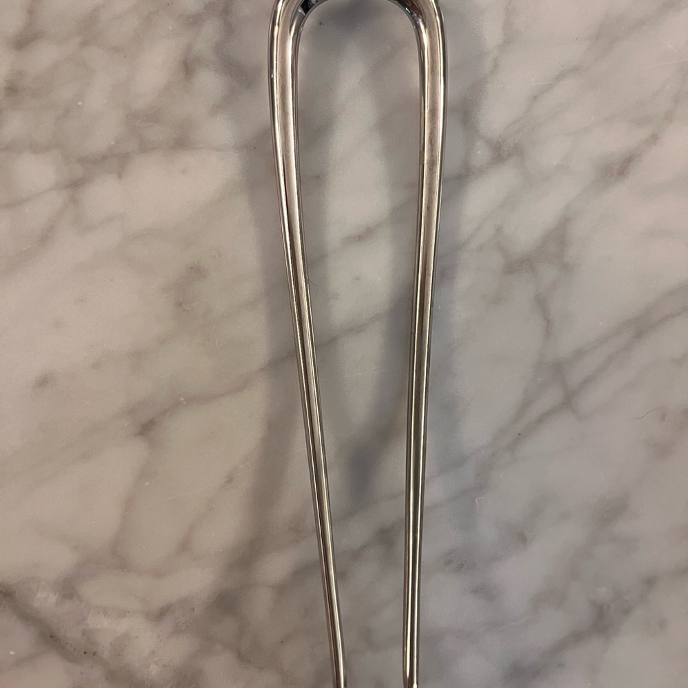 DEBORAH PAGANI Large DP Pin